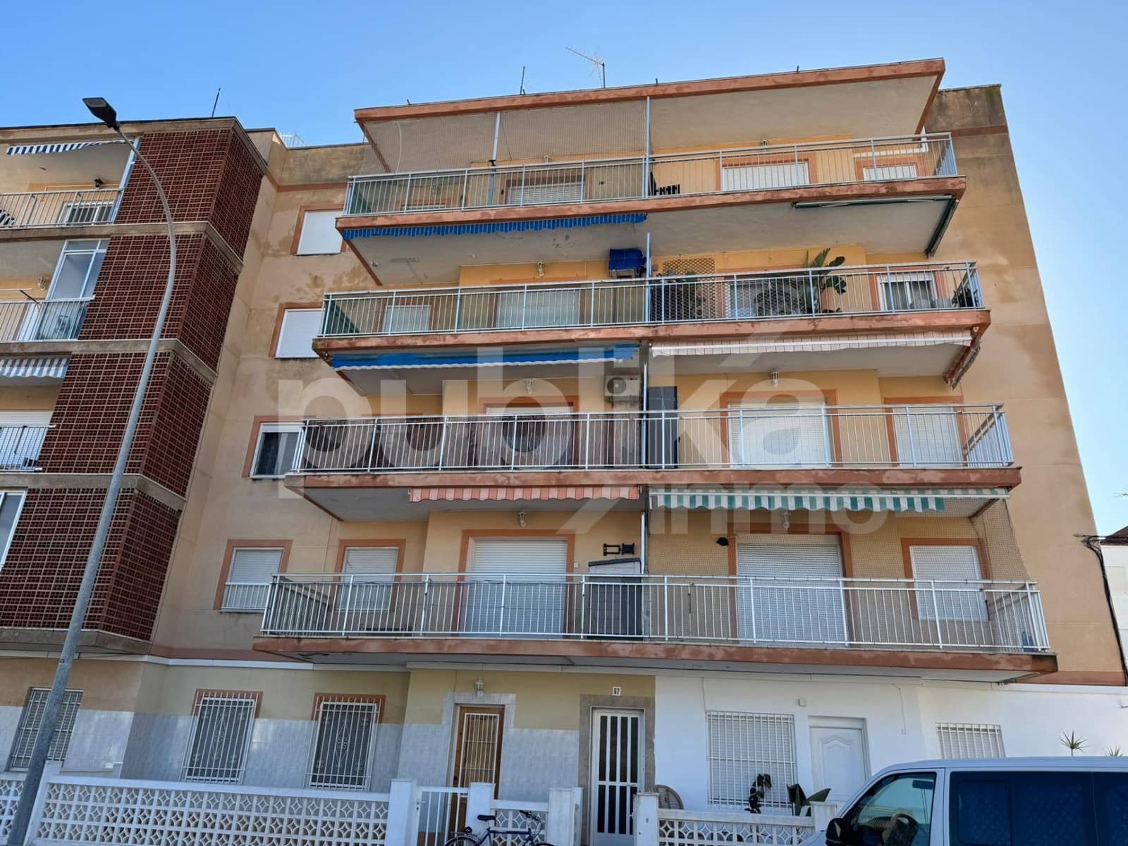 3 bedroom Flat for sale in Santa Pola - € 230,000 (Ref: 9848001)