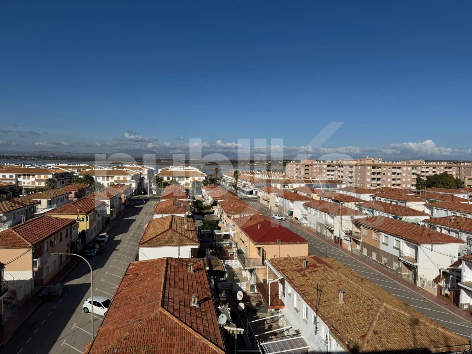 3 bedroom Flat for sale in Santa Pola - € 230,000 (Ref: 9848001)