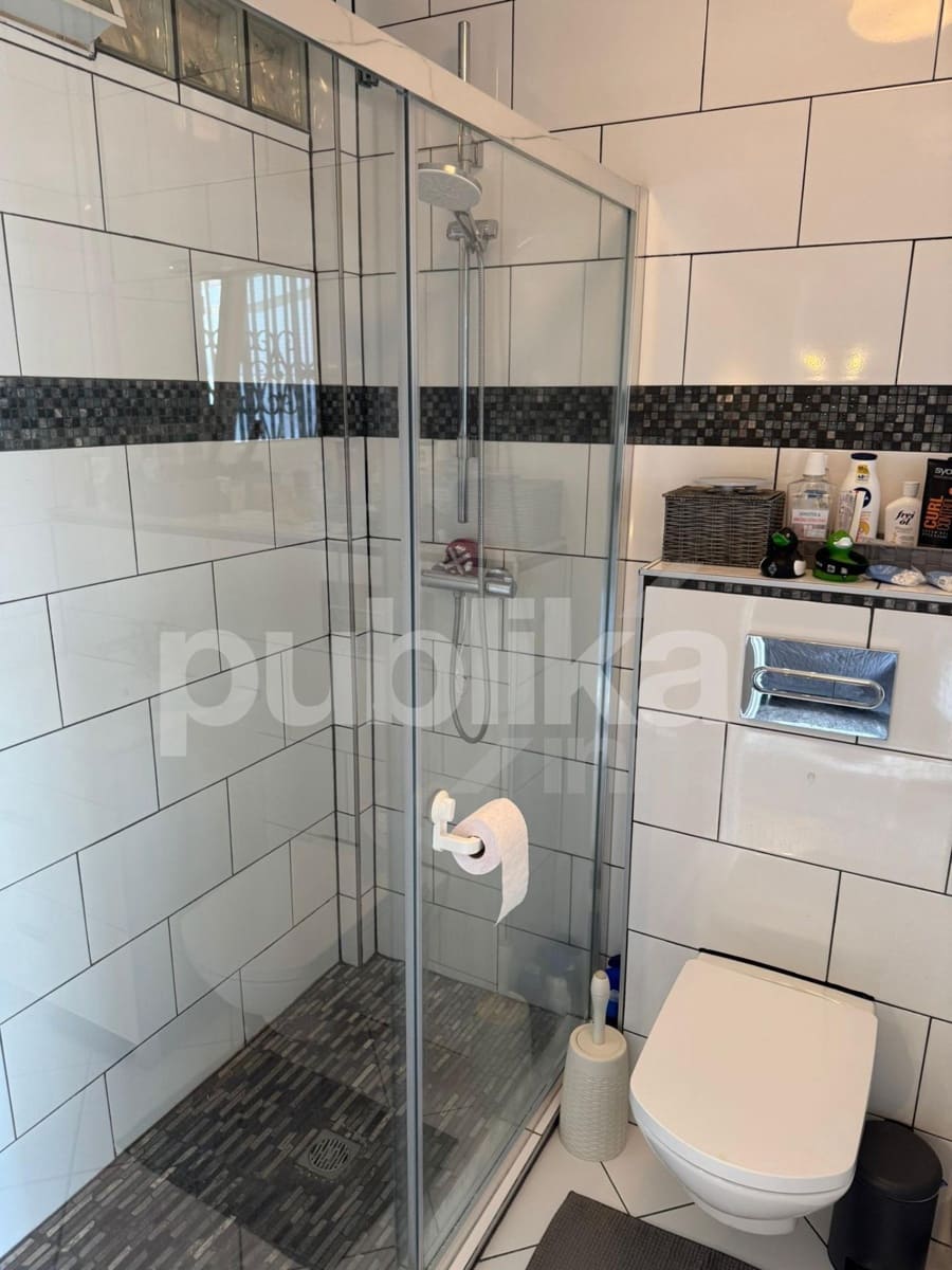 3 soveværelse Rækkehus til salg i Torrevieja med swimmingpool - € 399.990 (Ref: 9848002)