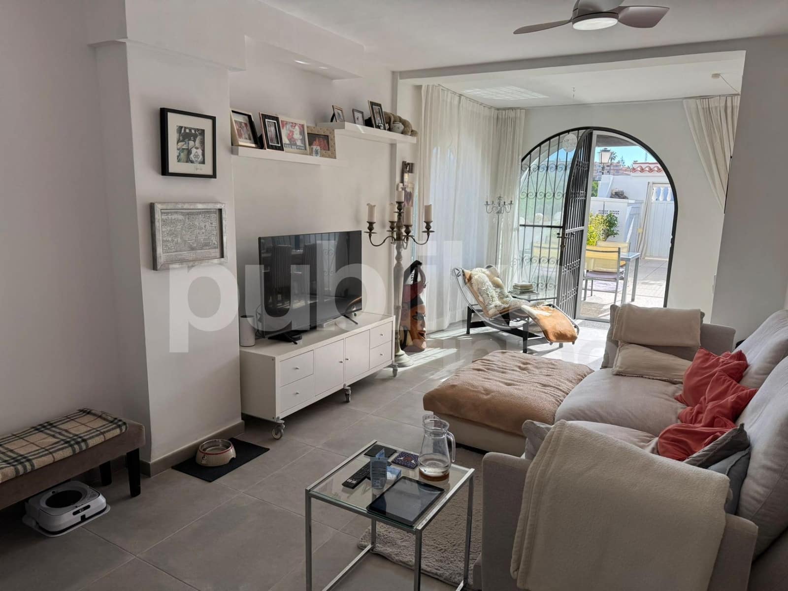 3 soveværelse Rækkehus til salg i Torrevieja med swimmingpool - € 399.990 (Ref: 9848002)