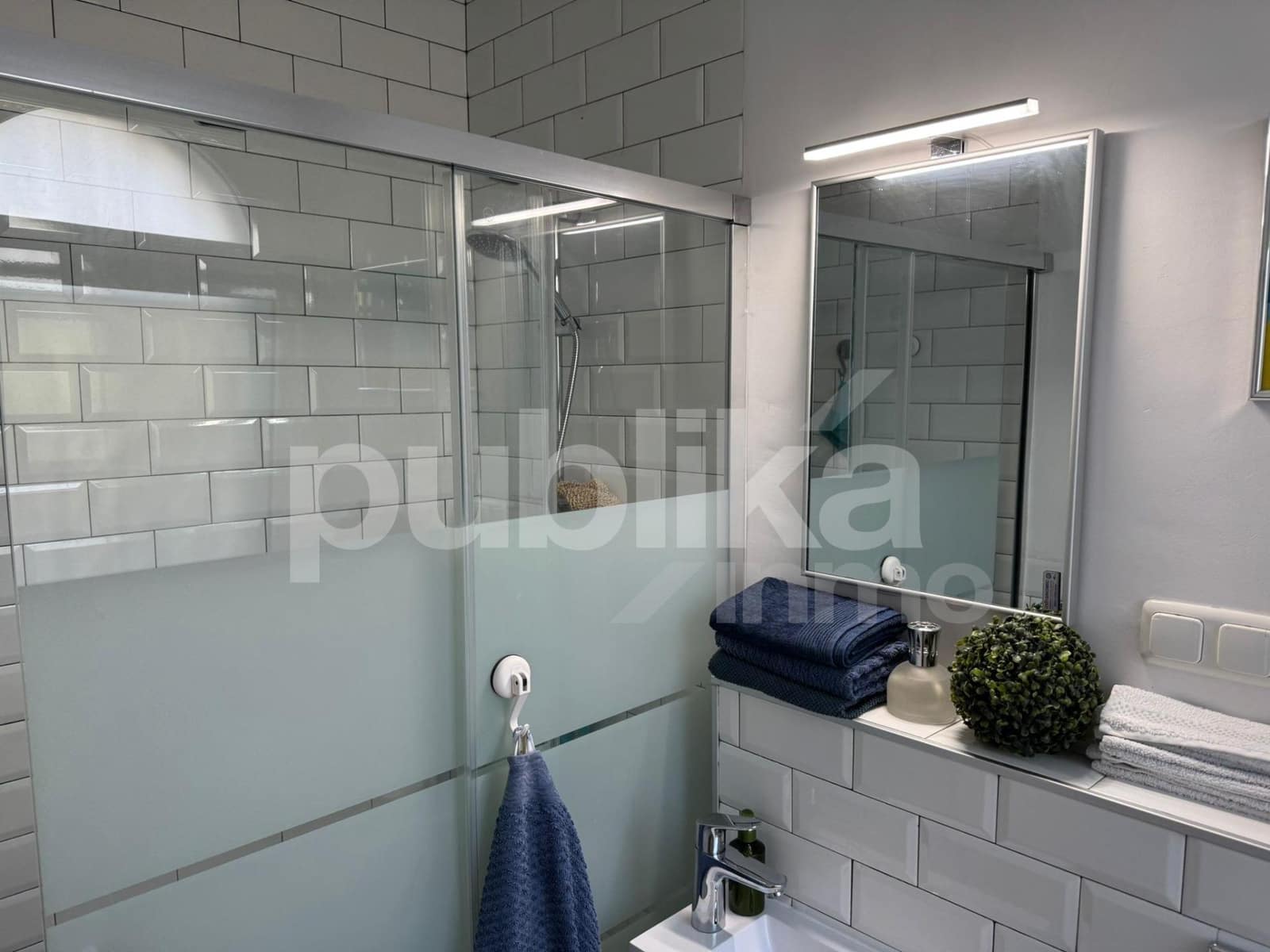 3 soveværelse Rækkehus til salg i Torrevieja med swimmingpool - € 399.990 (Ref: 9848002)