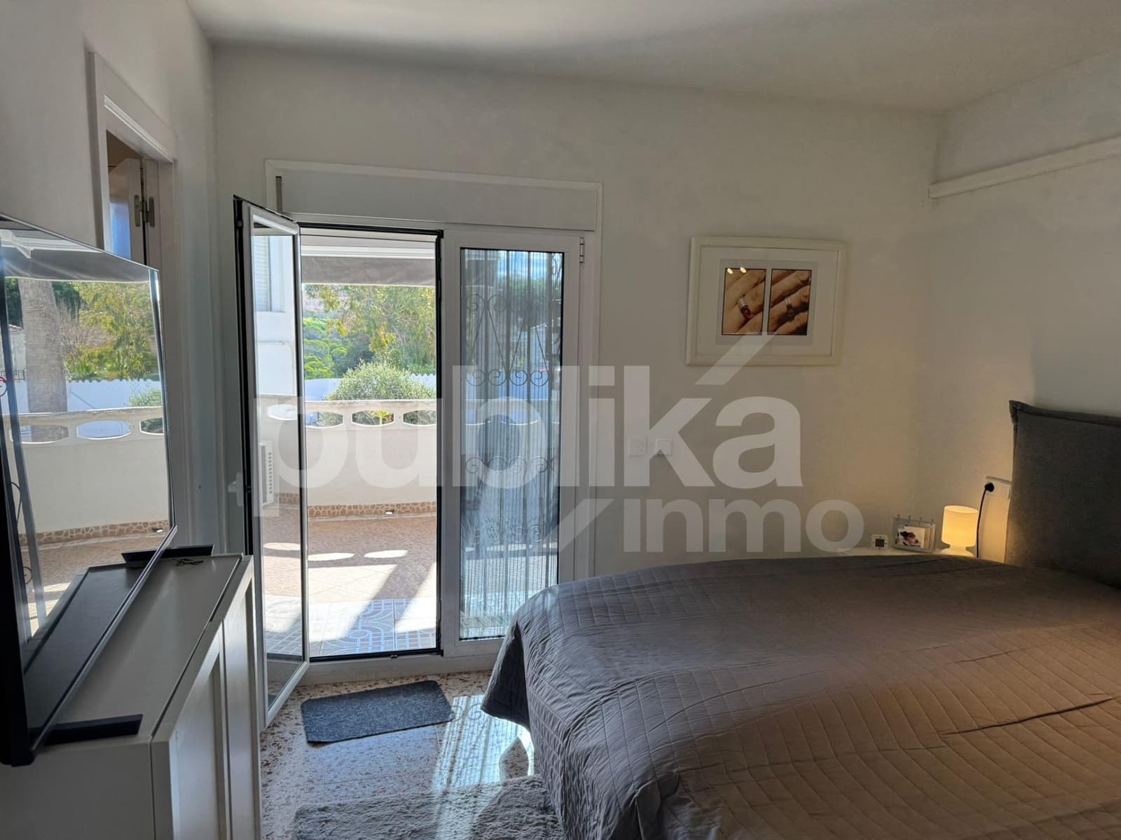 3 soveværelse Rækkehus til salg i Torrevieja med swimmingpool - € 399.990 (Ref: 9848002)