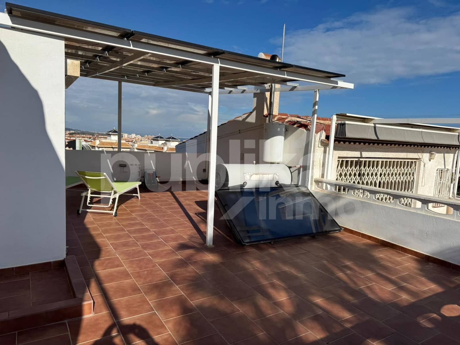 3 soveværelse Rækkehus til salg i Torrevieja med swimmingpool - € 399.990 (Ref: 9848002)