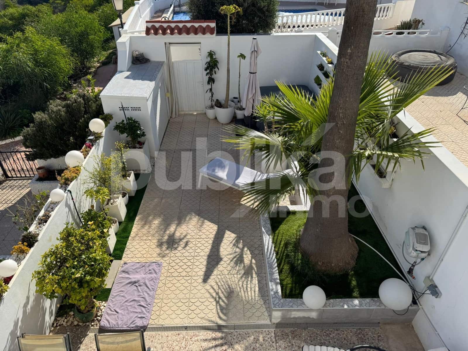 3 soveværelse Rækkehus til salg i Torrevieja med swimmingpool - € 399.990 (Ref: 9848002)