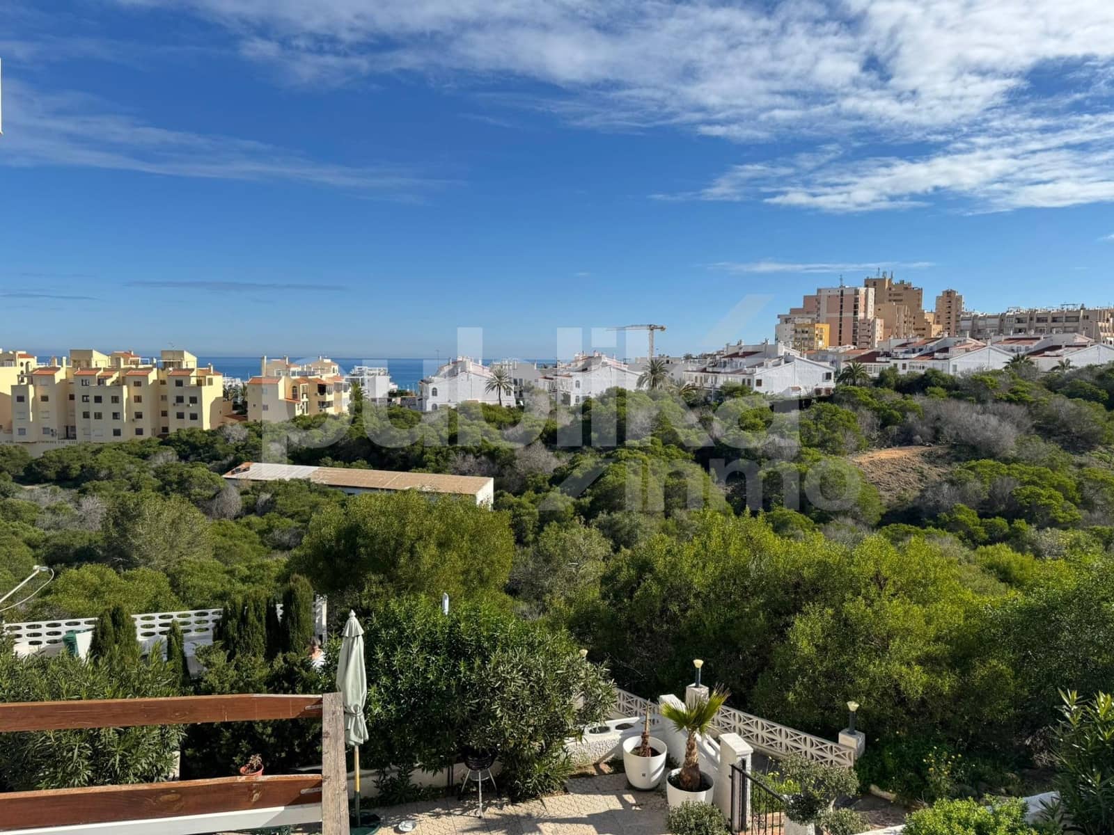 3 soveværelse Rækkehus til salg i Torrevieja med swimmingpool - € 399.990 (Ref: 9848002)