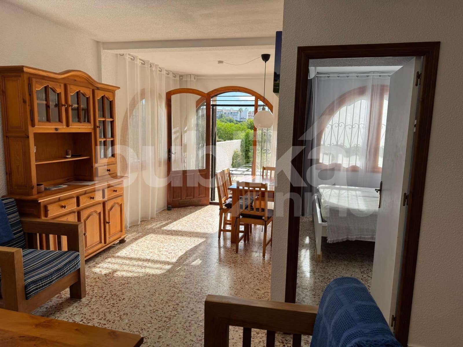 2 soveværelse Rækkehus til salg i Torrevieja med swimmingpool - € 179.000 (Ref: 9848003)