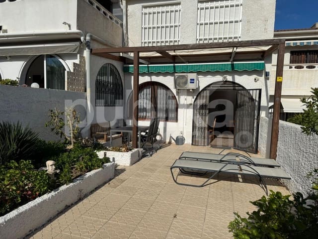 2 soveværelse Rækkehus til salg i Torreblanca, Torrevieja med swimmingpool - € 179.000 (Ref: 9848003)