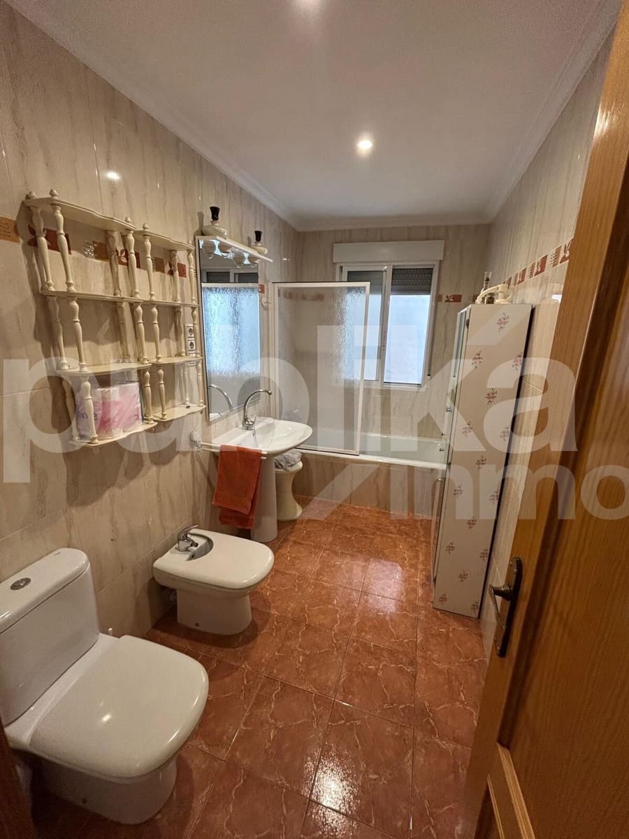 3 soveværelse Lejlighed til salg i Santa Pola - € 165.000 (Ref: 9848008)