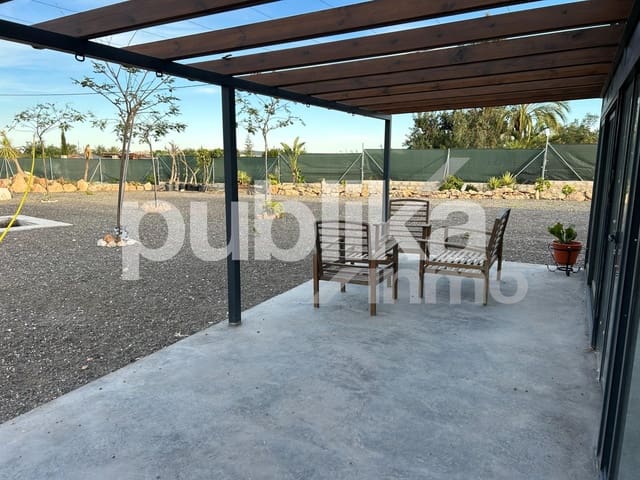 Grunde uden byggetilladelser til salg i El Altet, Elche / Elx - € 110.000 (Ref: 9848009)