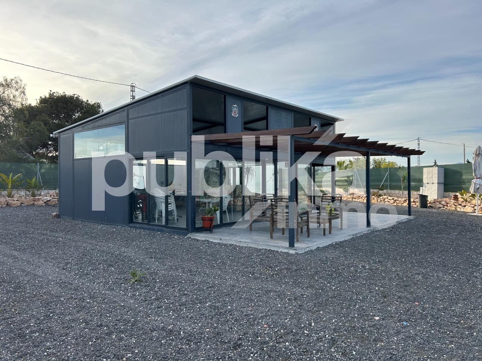 Grunde uden byggetilladelser til salg i El Altet - € 110.000 (Ref: 9848009)