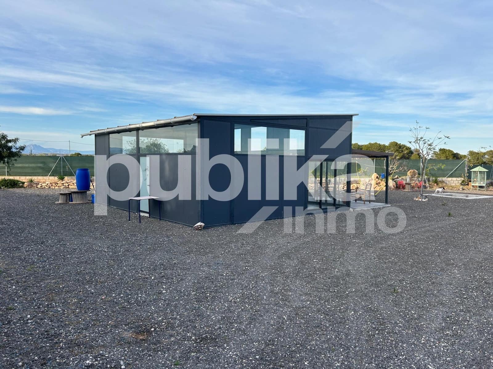Grunde uden byggetilladelser til salg i El Altet - € 110.000 (Ref: 9848009)