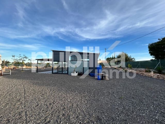 Grunde uden byggetilladelser til salg i El Altet, Elche / Elx - € 110.000 (Ref: 9848009)