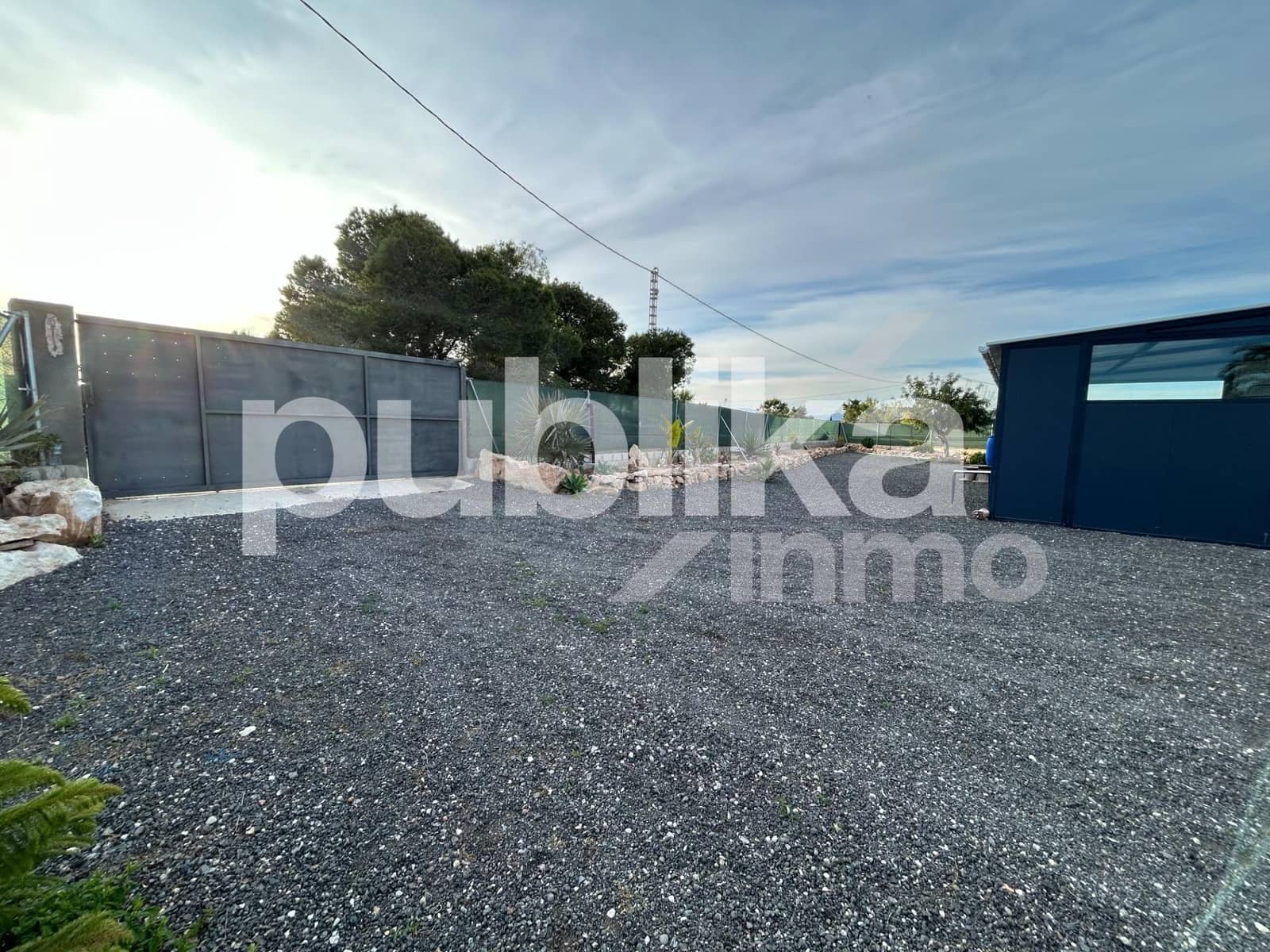Grunde uden byggetilladelser til salg i El Altet - € 110.000 (Ref: 9848009)