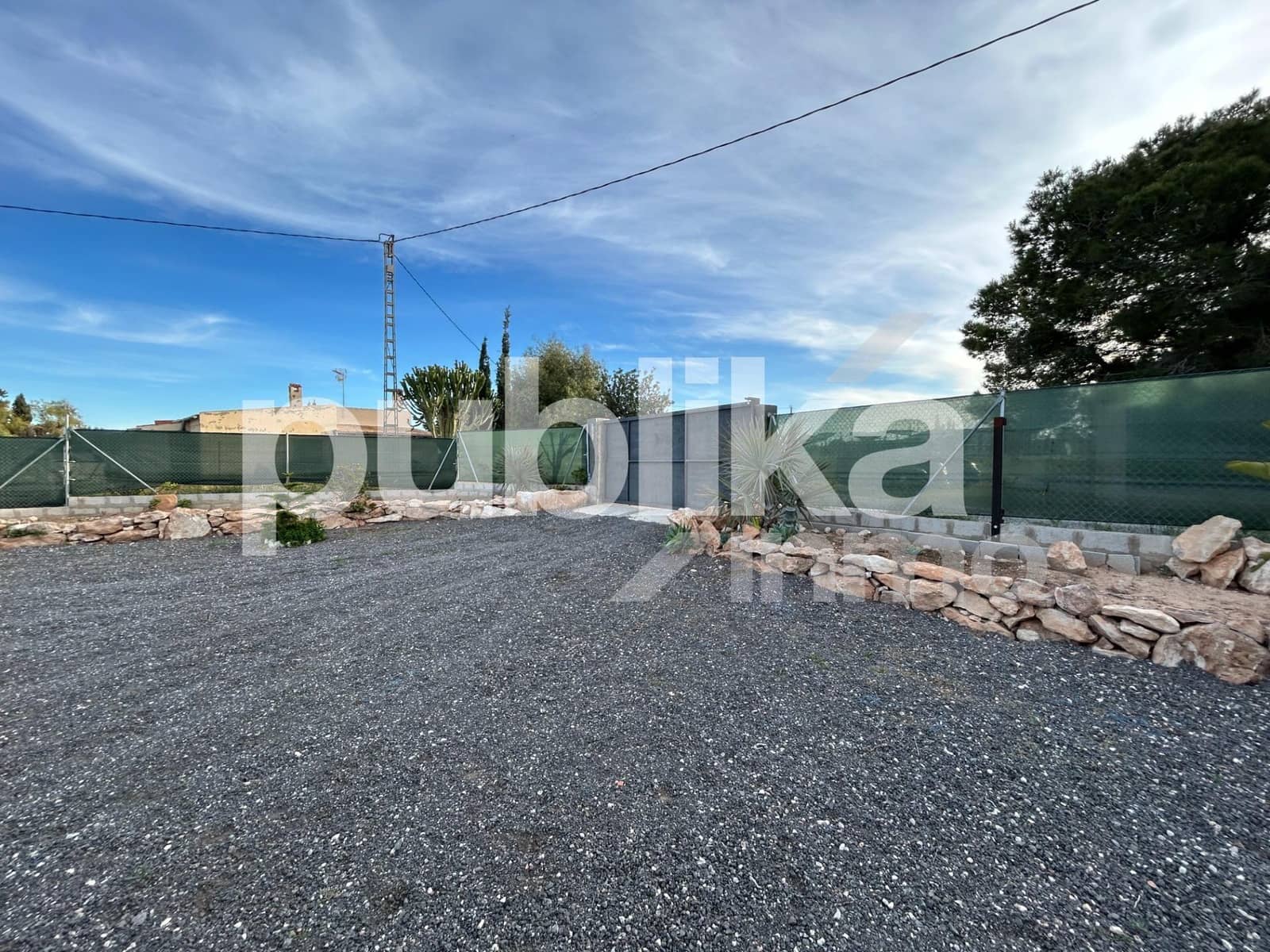 Grunde uden byggetilladelser til salg i El Altet - € 110.000 (Ref: 9848009)
