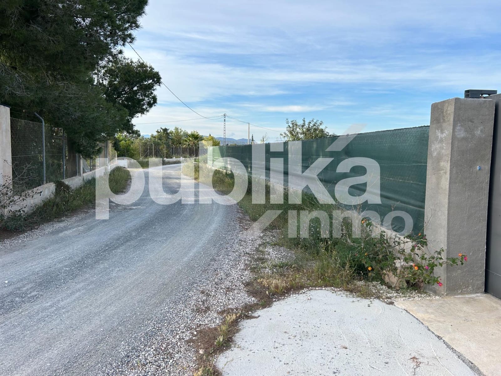 Grunde uden byggetilladelser til salg i El Altet - € 110.000 (Ref: 9848009)