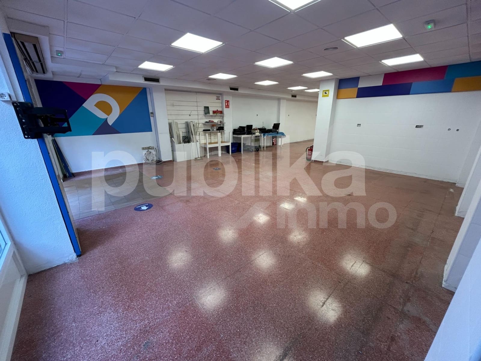 Comercial para venda em Santa Pola - 390 000 € (Ref: 9848011)