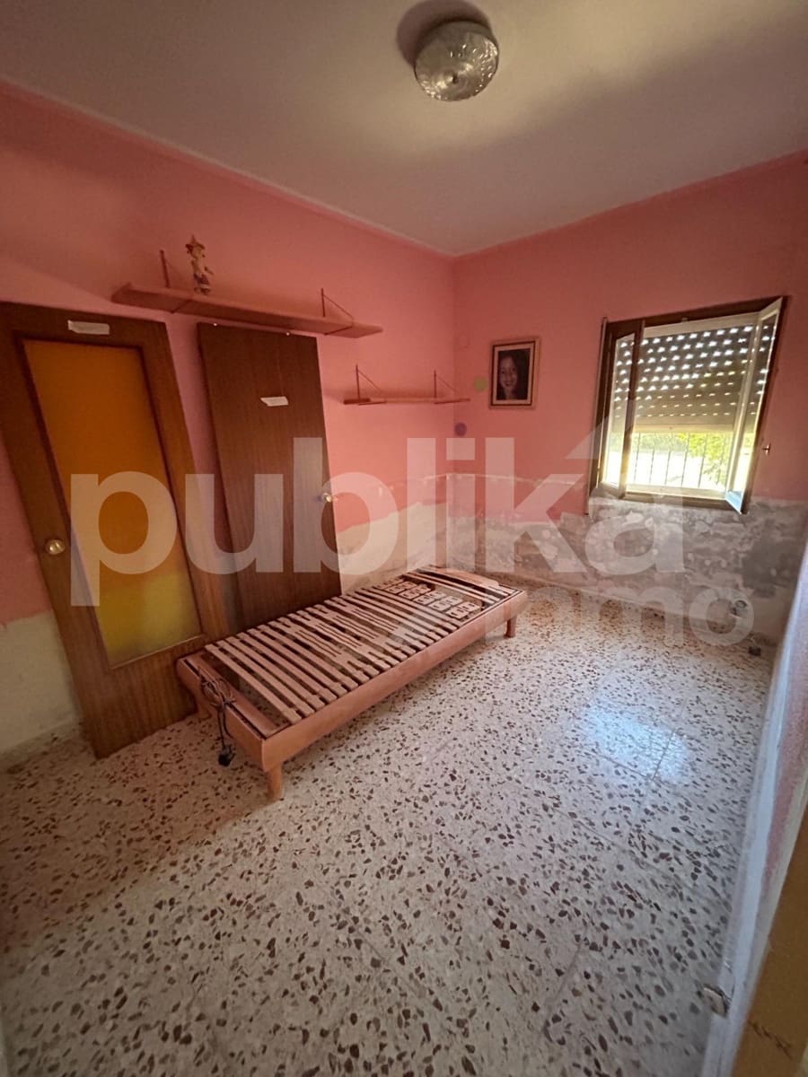4 bedroom Finca/Country House for sale in El Altet with pool garage - € 375,000 (Ref: 9848012)