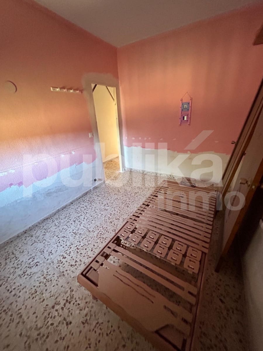 4 bedroom Finca/Country House for sale in El Altet with pool garage - € 375,000 (Ref: 9848012)