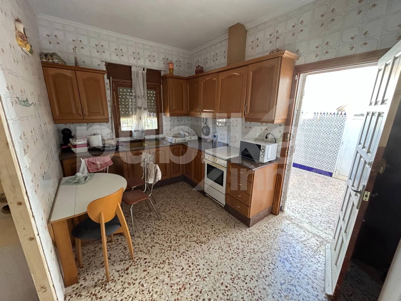 4 bedroom Finca/Country House for sale in El Altet with pool garage - € 375,000 (Ref: 9848012)