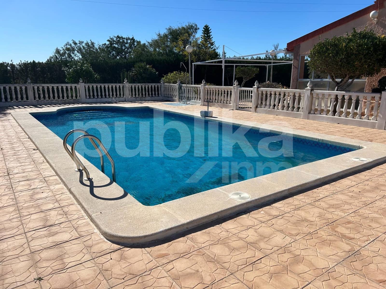 4 bedroom Finca/Country House for sale in El Altet with pool garage - € 375,000 (Ref: 9848012)
