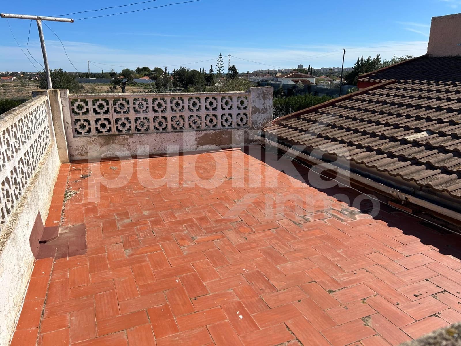 4 bedroom Finca/Country House for sale in El Altet with pool garage - € 375,000 (Ref: 9848012)
