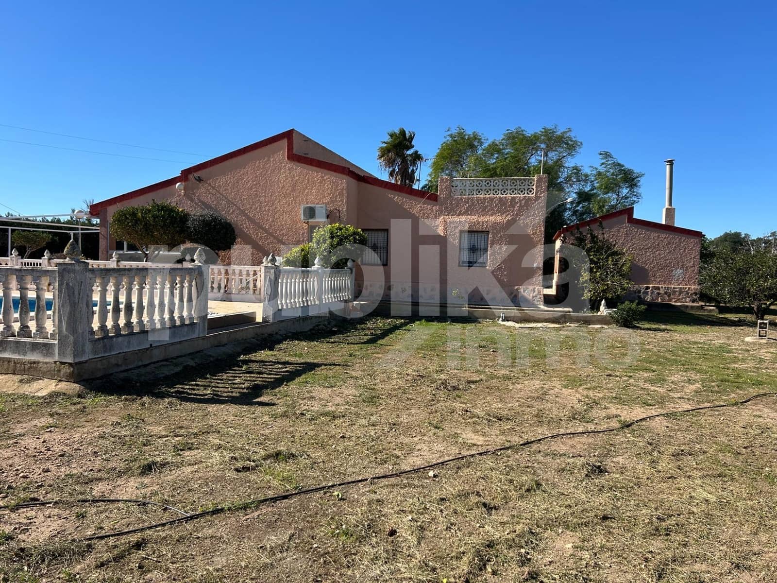 4 bedroom Finca/Country House for sale in El Altet with pool garage - € 375,000 (Ref: 9848012)