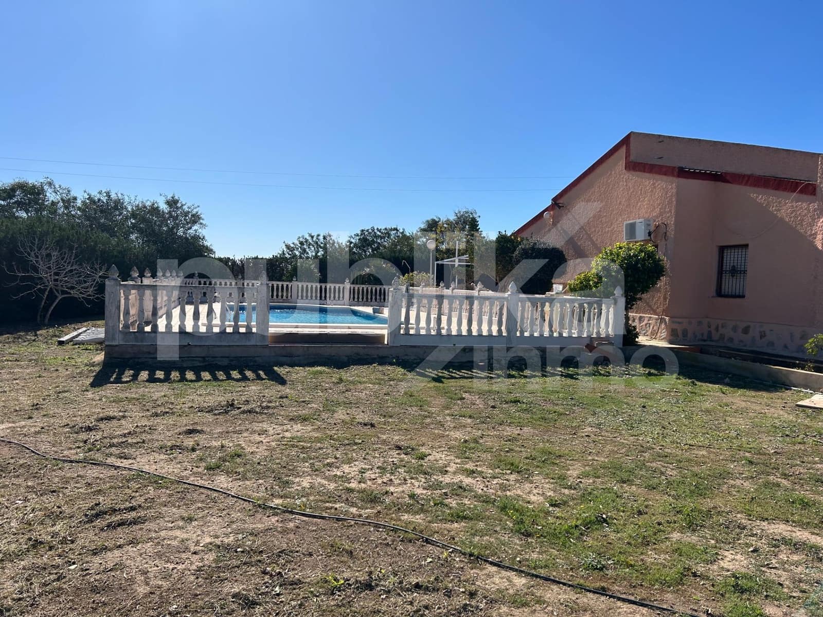4 bedroom Finca/Country House for sale in El Altet with pool garage - € 375,000 (Ref: 9848012)
