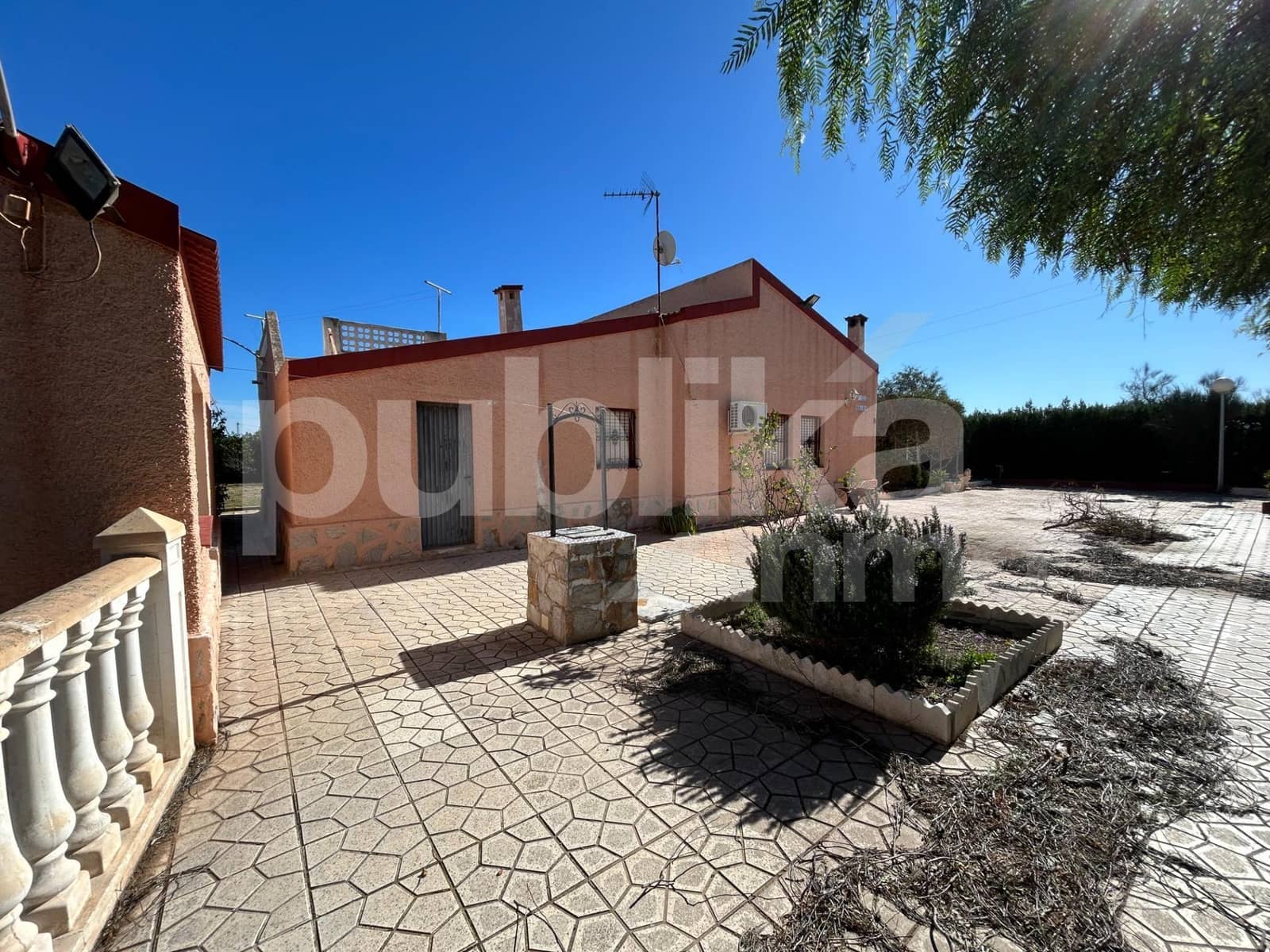 4 bedroom Finca/Country House for sale in El Altet with pool garage - € 375,000 (Ref: 9848012)