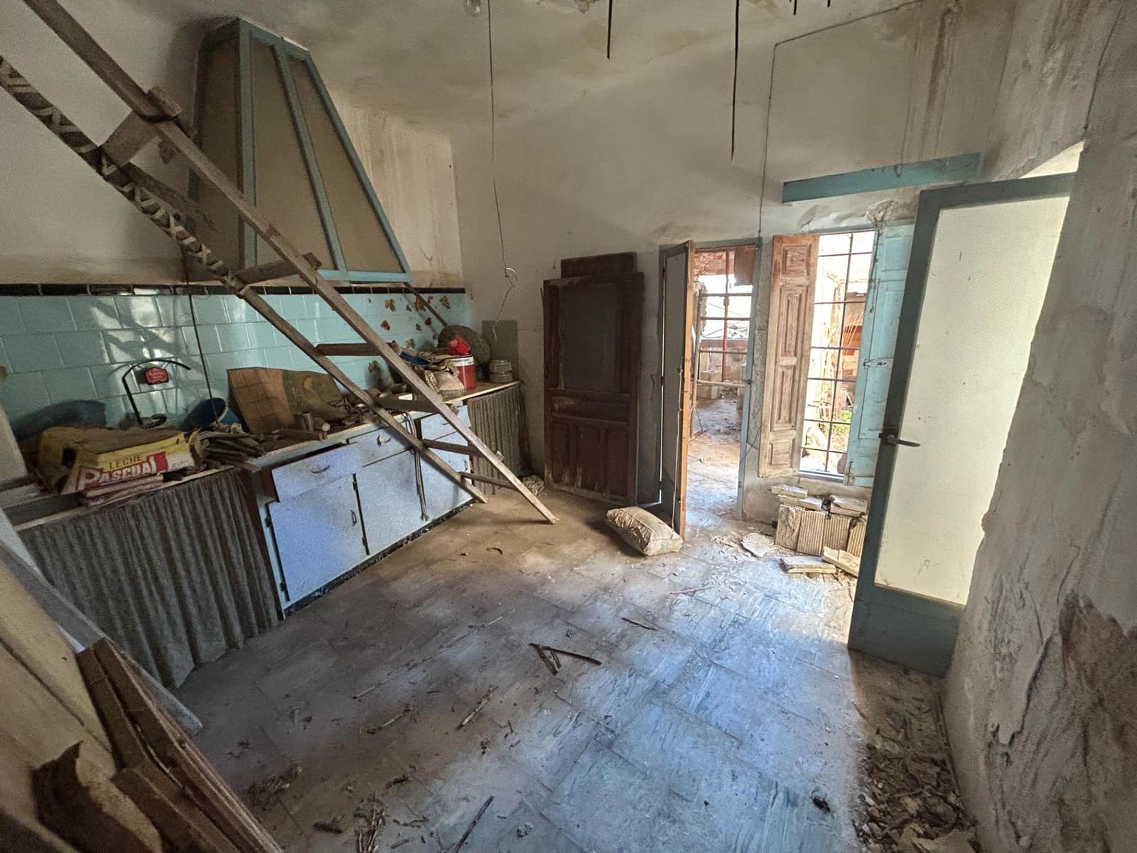 7 soveværelse Byhus til salg i Hondon de los Frailes - € 211.000 (Ref: 9848014)
