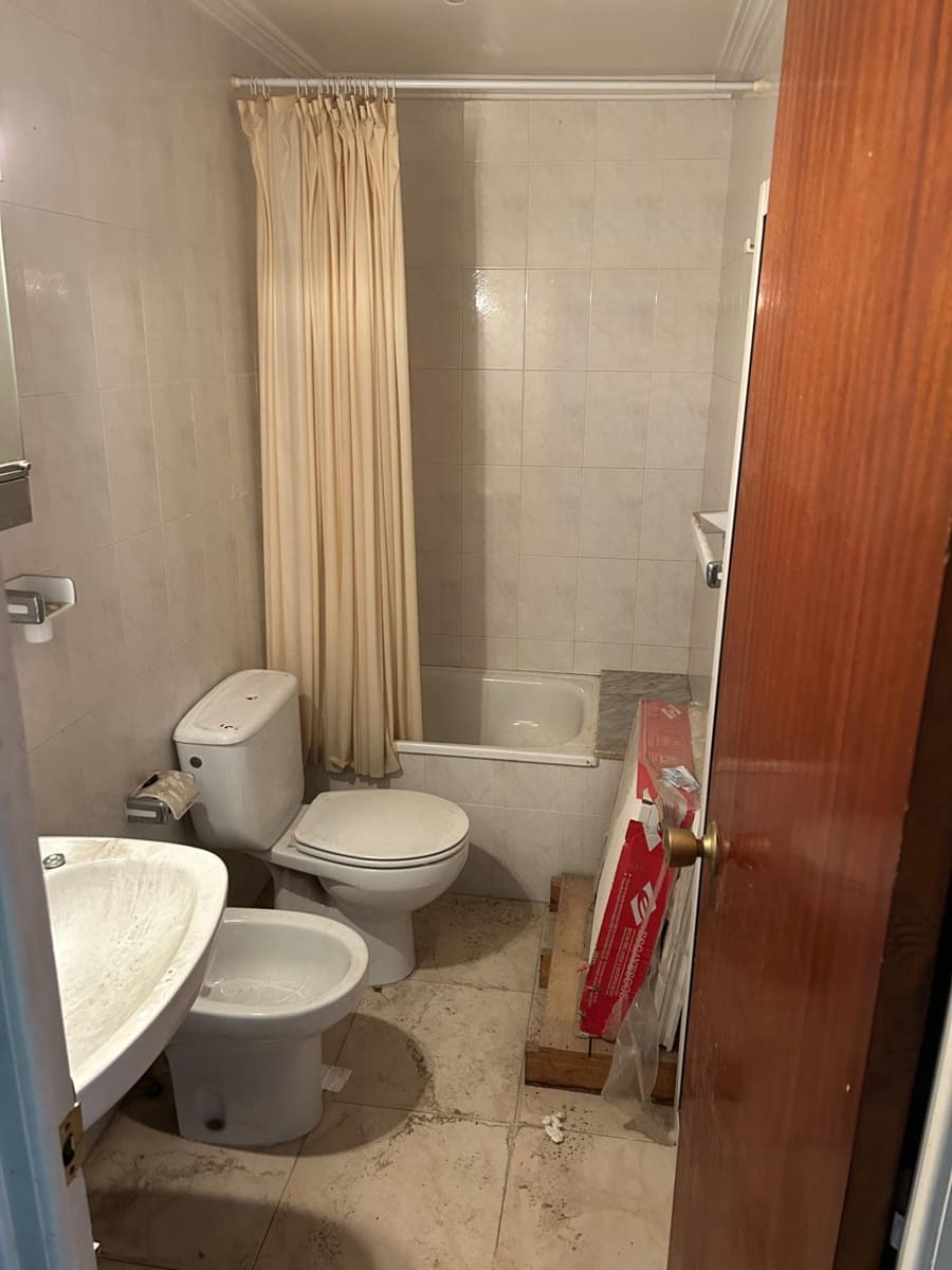 2 quarto Comercial para venda em Santa Pola com garagem - 99 000 € (Ref: 9848019)