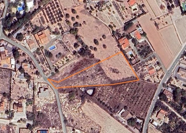 Grunde uden byggetilladelser til salg i Valverde, Elche / Elx - € 55.000 (Ref: 9848022)