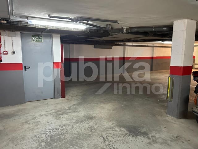 Garage til salg i Playa Levante, Santa Pola - € 25.000 (Ref: 9848023)
