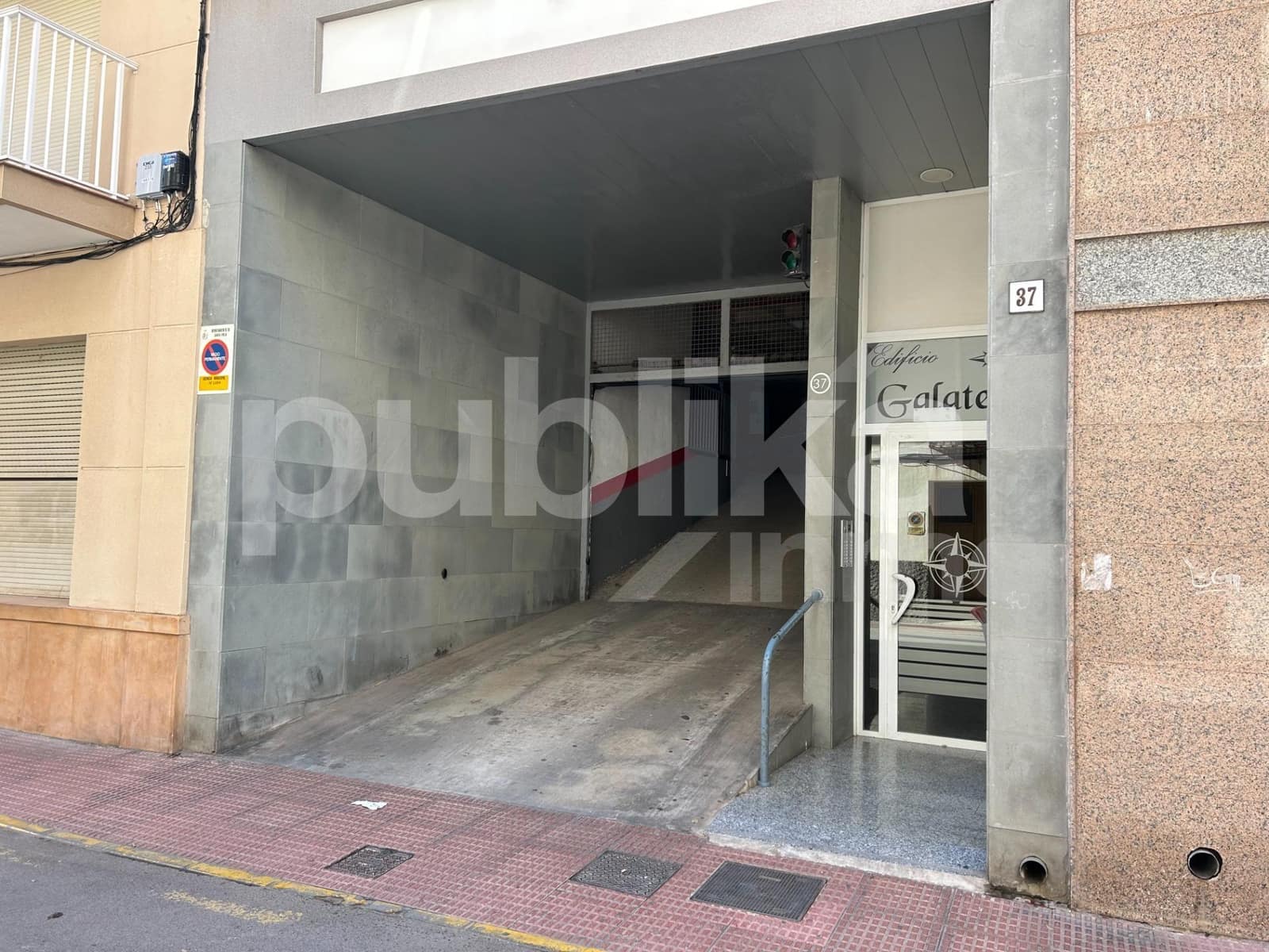 Garaje en Santa Pola en venta - 25.000 € (Ref: 9848023)