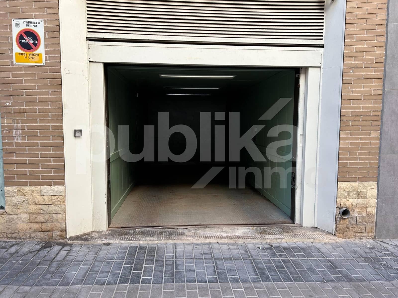 Garaje en Santa Pola en venta - 17.000 € (Ref: 9848024)
