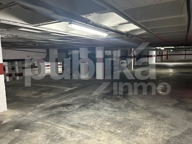 Garage til salg i Calas Santiago Bernabéu, Santa Pola - € 16.000 (Ref: 9862007)