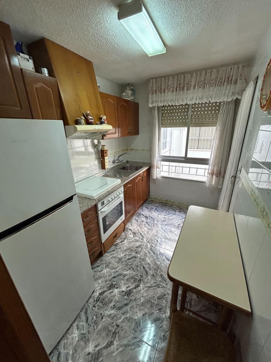 2 slaapkamer Flat te koop in Santa Pola - € 175.000 (Ref: 9894053)
