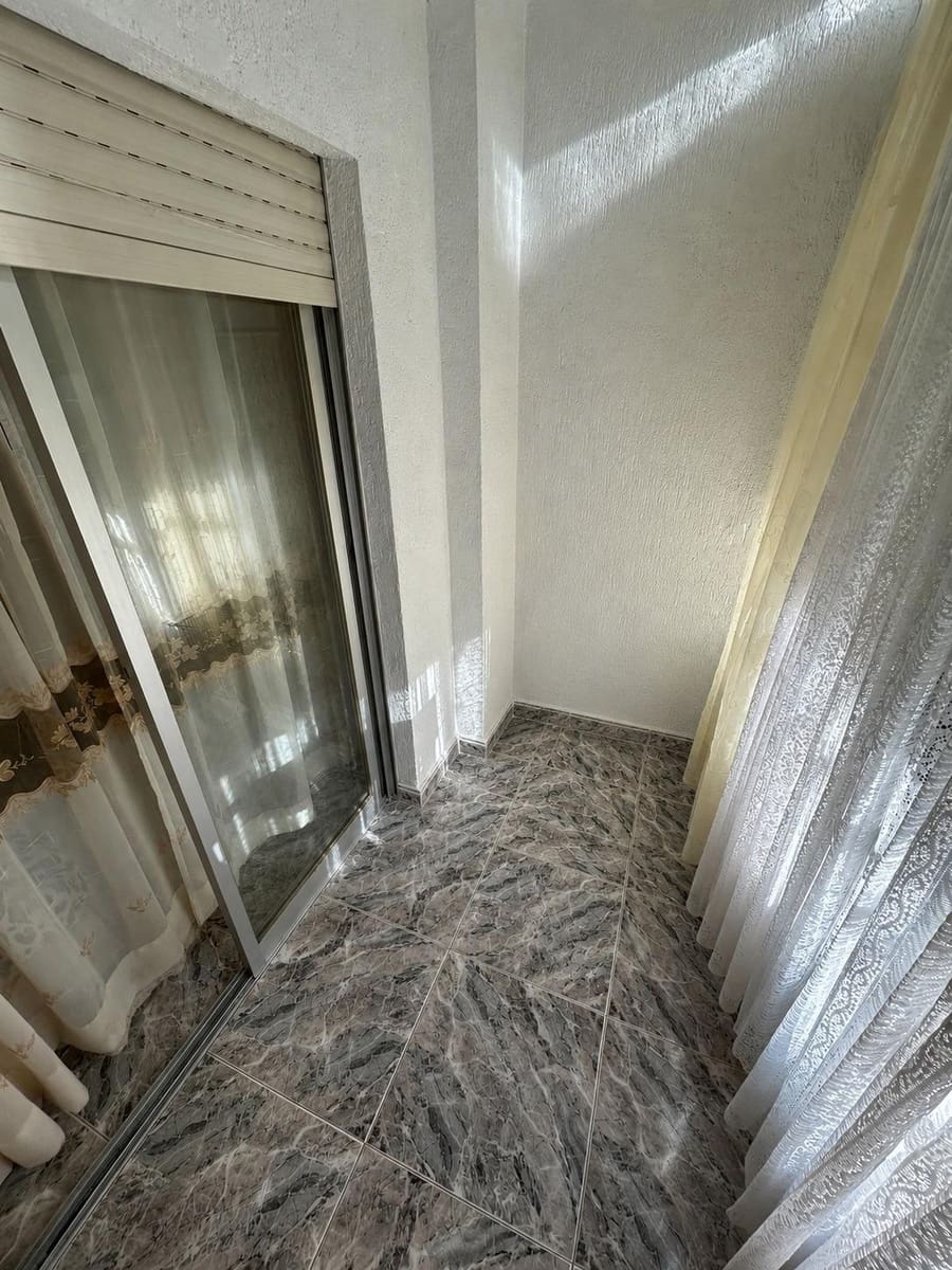 2 slaapkamer Flat te koop in Santa Pola - € 175.000 (Ref: 9894053)