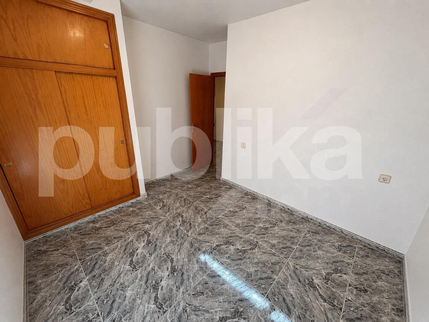 2 bedroom Flat for sale in Santa Pola - € 175,000 (Ref: 9894053)