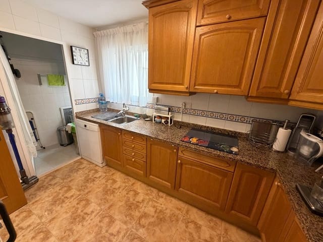 2 quarto Apartamento para venda em Centro, Santa Pola com garagem - 275 000 € (Ref: 9913301)