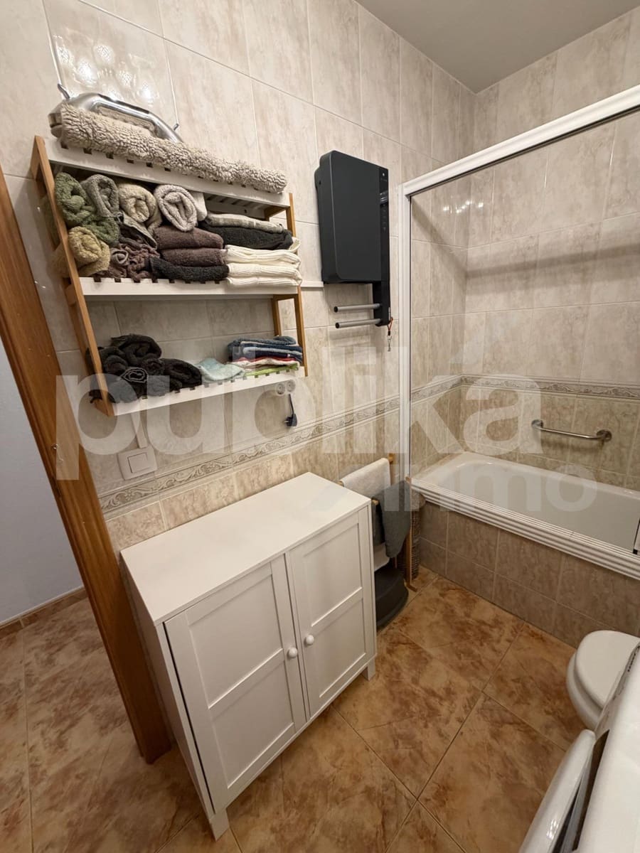 2 bedroom Flat for sale in Santa Pola with garage - € 275,000 (Ref: 9913301)