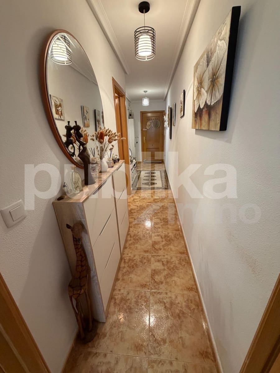 2 bedroom Flat for sale in Santa Pola with garage - € 275,000 (Ref: 9913301)