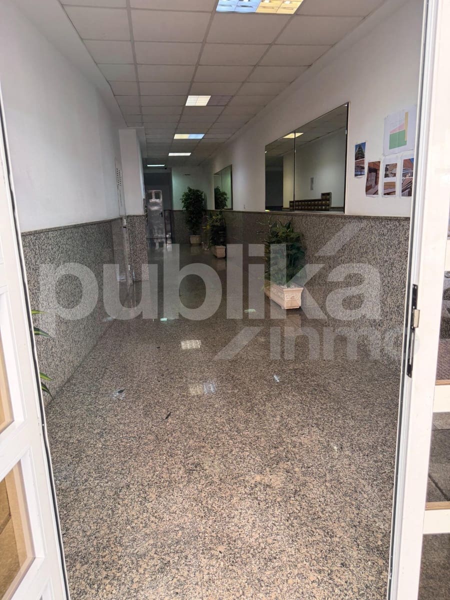 2 bedroom Flat for sale in Santa Pola with garage - € 275,000 (Ref: 9913301)