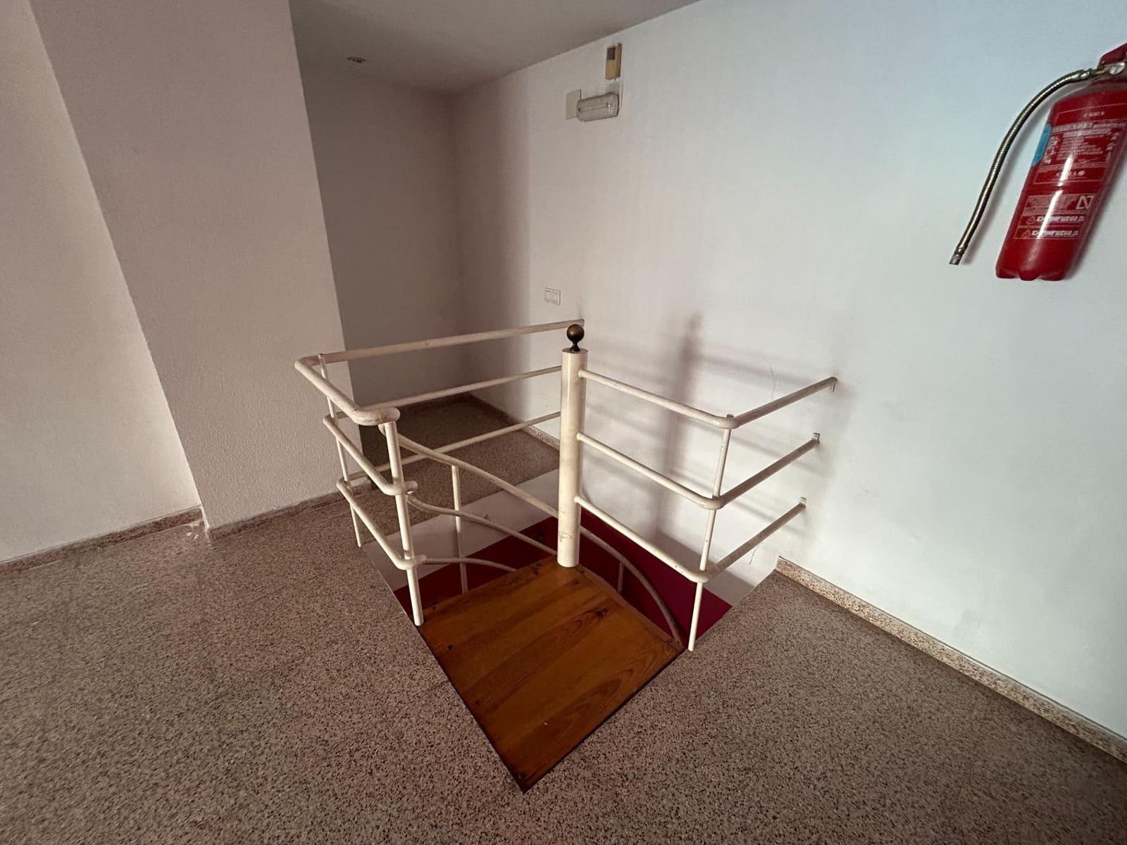 Gewerbe zu verkaufen in Santa Pola - 99.000 € (Ref: 9927561)