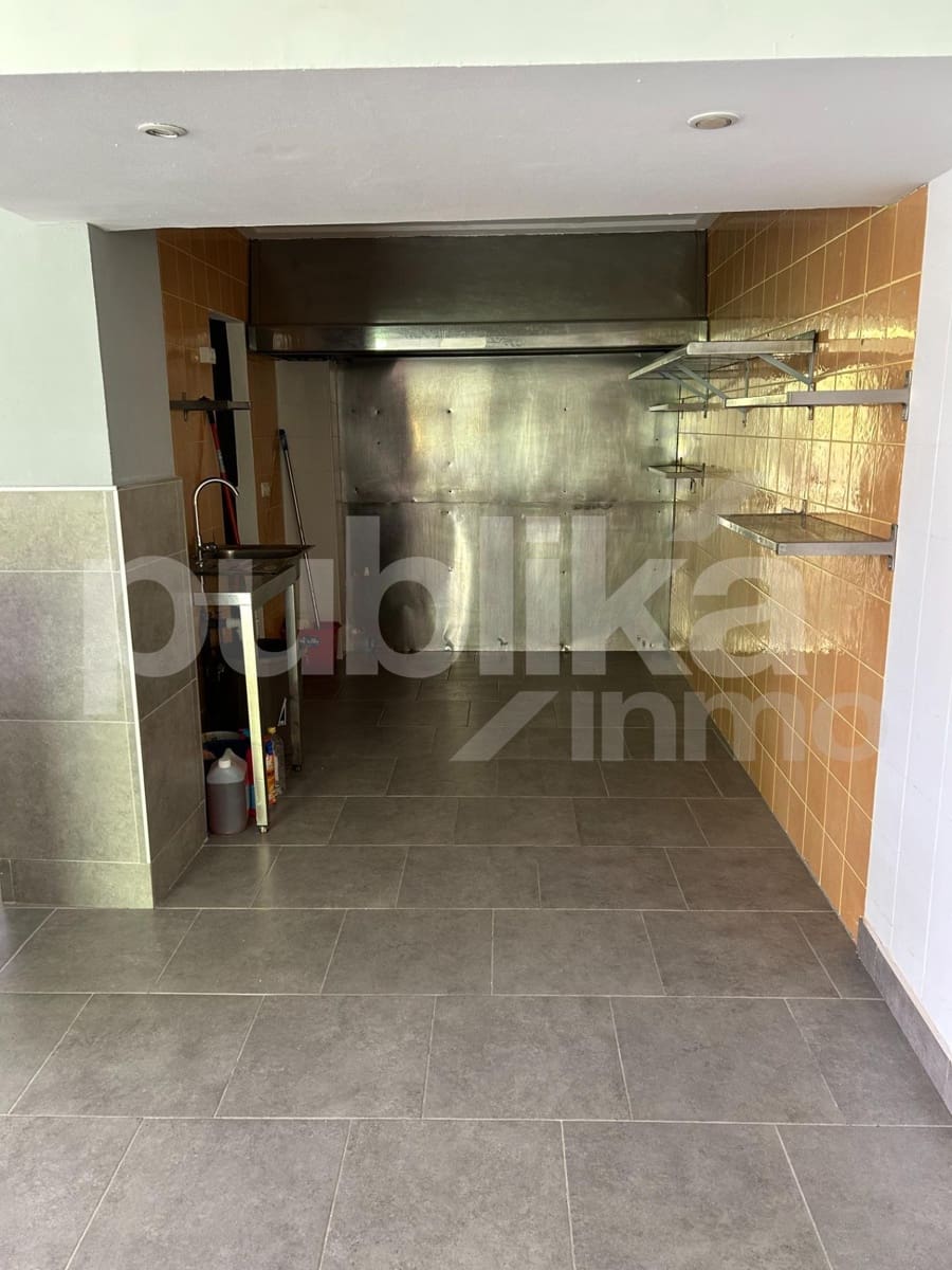 Local Commercial à vendre à Santa Pola avec garage - 140 175 € (Ref: 9927564)