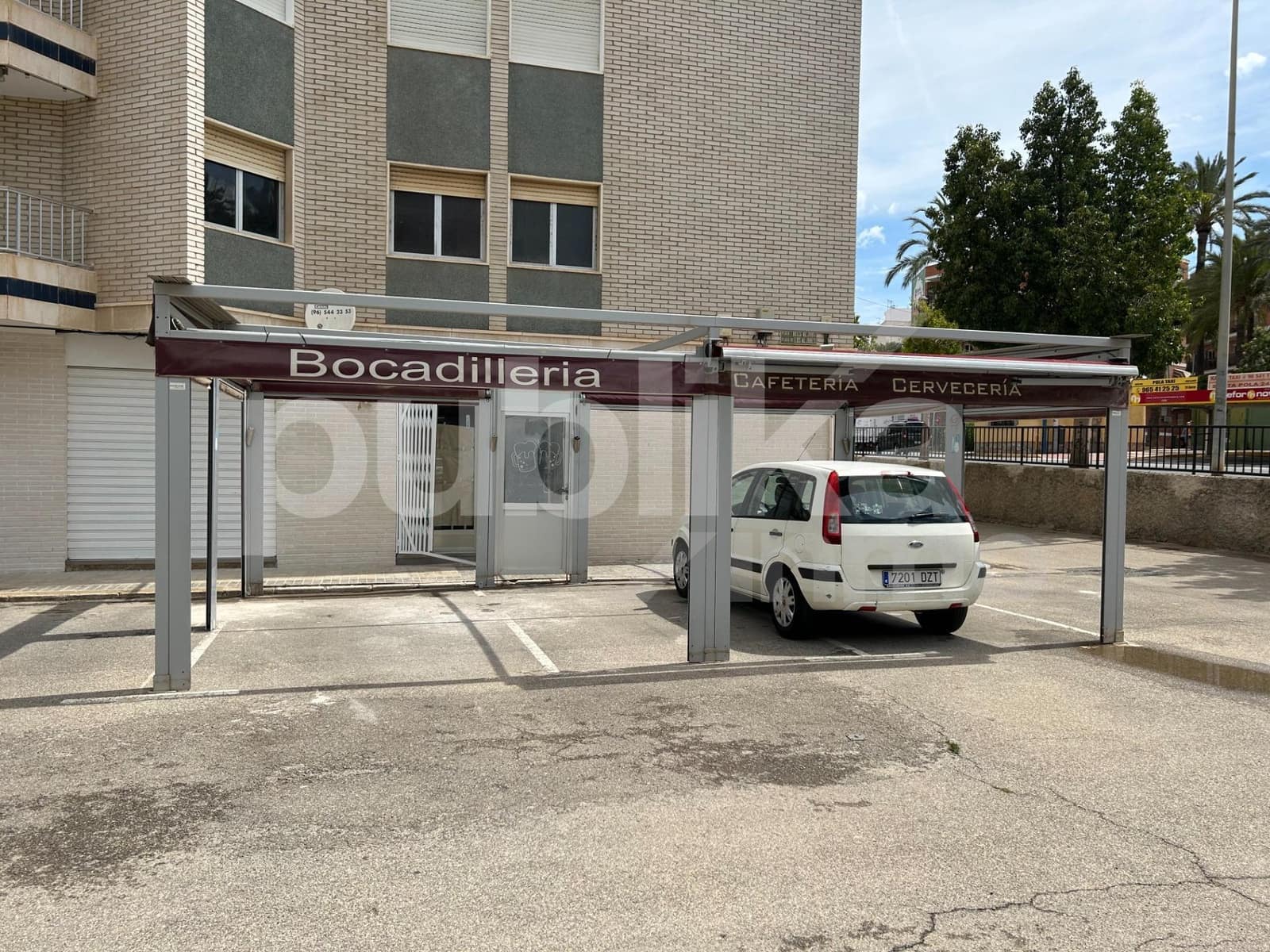 Local Commercial à vendre à Santa Pola avec garage - 140 175 € (Ref: 9927564)