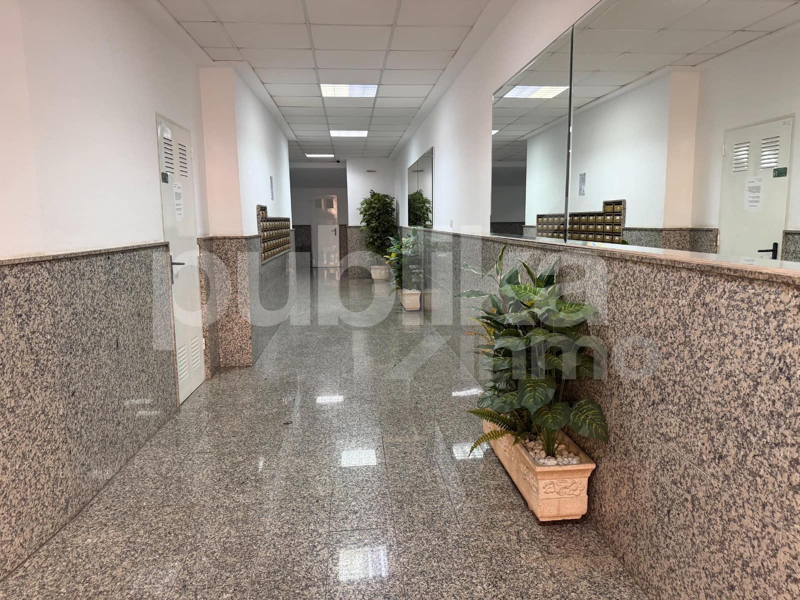 2 slaapkamer Flat te koop in Santa Pola met garage - € 275.000 (Ref: 9927571)