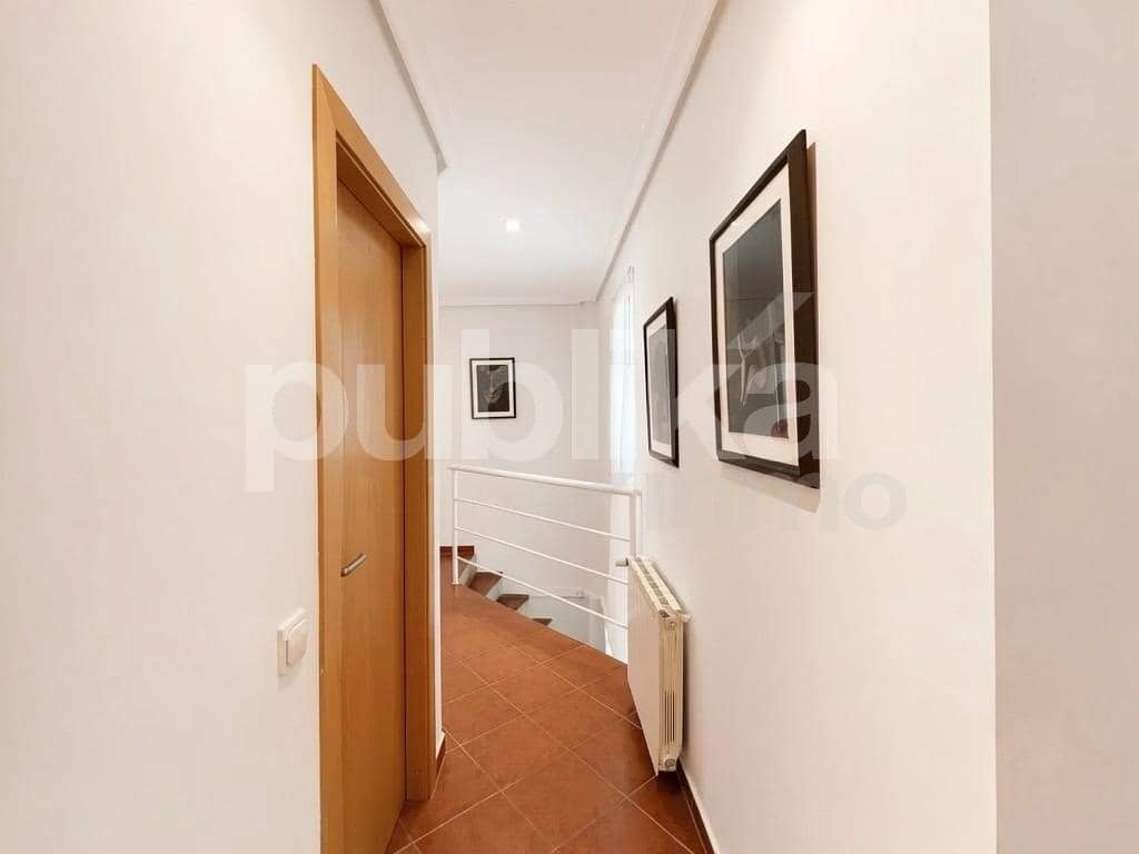 3 Zimmer Villa zu verkaufen in San Vicente / Sant Vicent del Raspeig mit Pool - 649.000 € (Ref: 9927576)