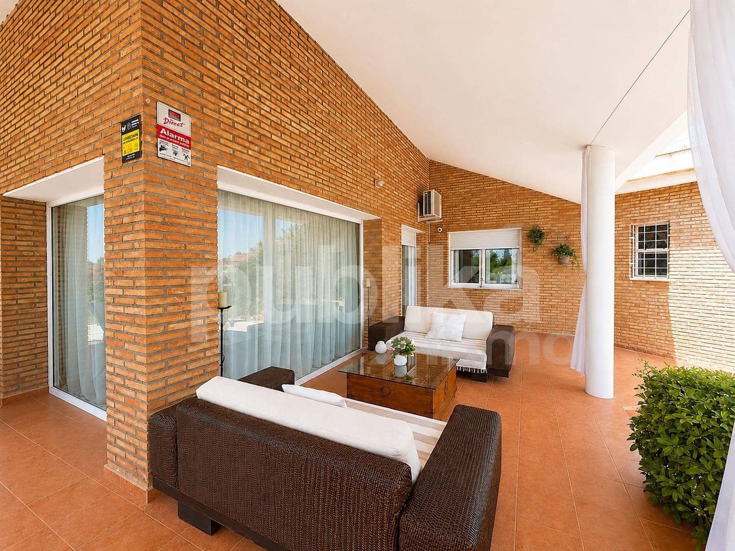 3 Zimmer Villa zu verkaufen in San Vicente / Sant Vicent del Raspeig mit Pool - 649.000 € (Ref: 9927576)