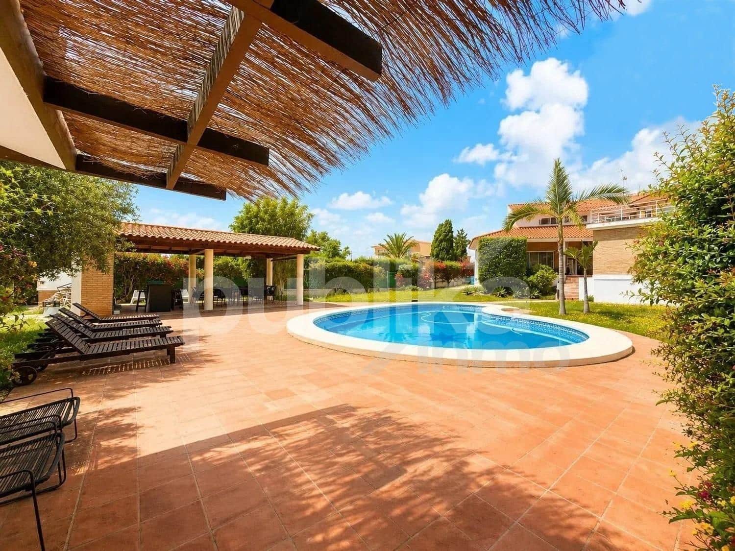 3 Zimmer Villa zu verkaufen in San Vicente / Sant Vicent del Raspeig mit Pool - 649.000 € (Ref: 9927576)