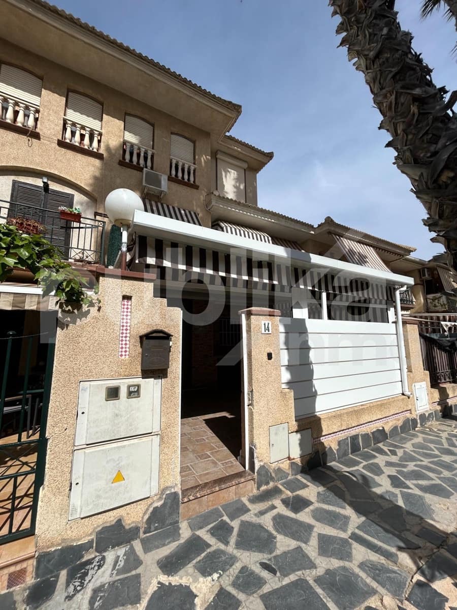 4 Zimmer Apartment zu verkaufen in Santa Pola - 275.000 € (Ref: 9936517)